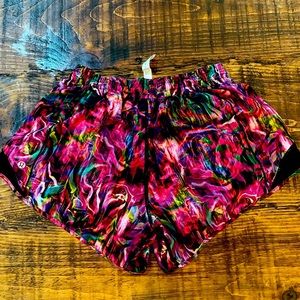 Lulu lemon hottyhot size 8 tall